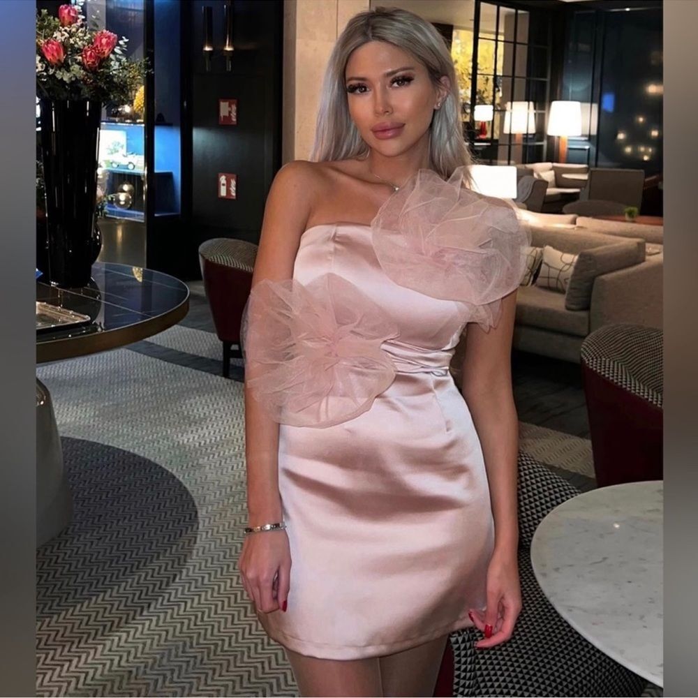 Zara pink satin strapless dress with tulle flowers